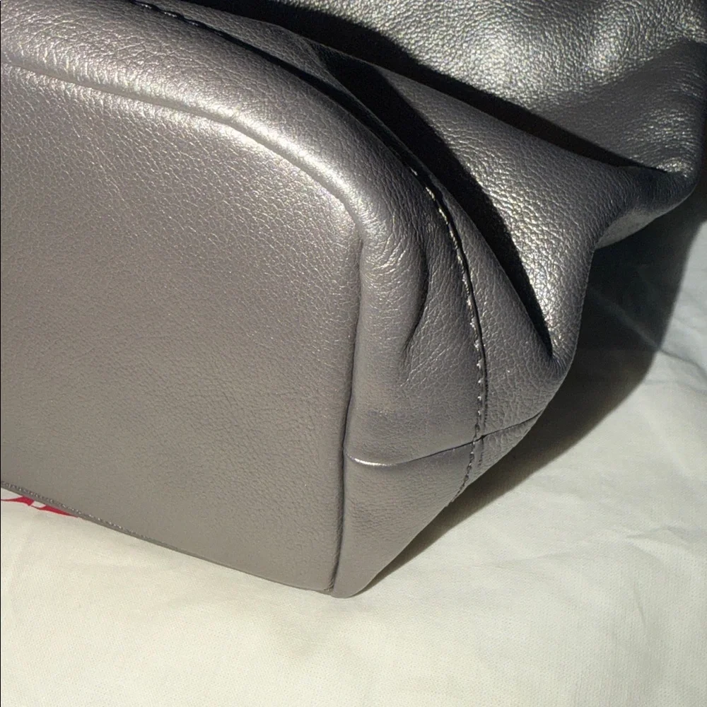 Preloved See By Chloe Shimmering Gray Tote excellent condition 11.5x9”x5.25 DB - Picture 4 of 13